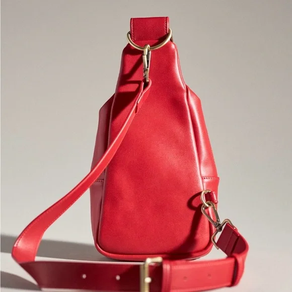 Woven Liberty Sling Bag - Picture 2 of 4